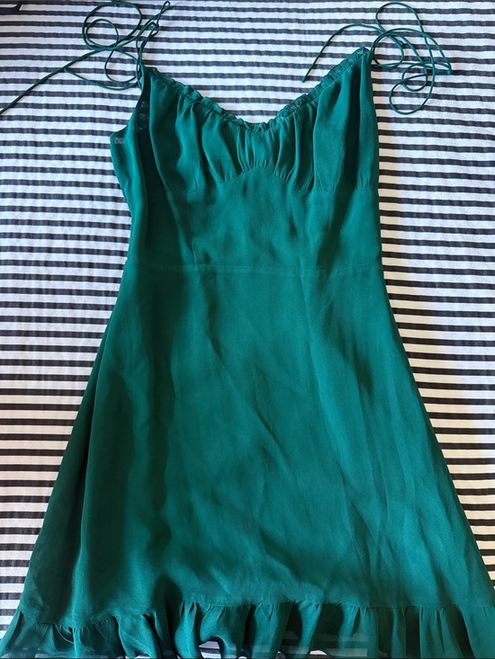Reformation Dresses & Skirts - Reformation Emerald Green Mini Slip Dress